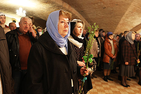 Orthodox believers celebrate Palm Sunday