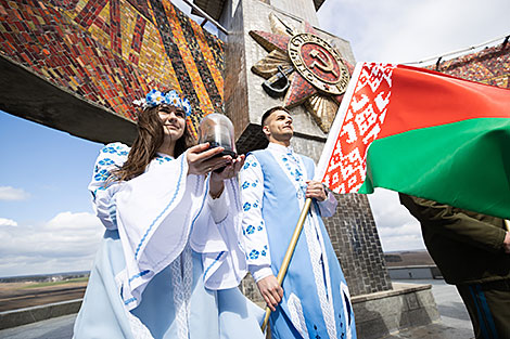 Patriotic campaign kicks off at Mound of Glory near Minsk