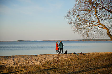 Spring day at the Minskoye More (Minsk Sea)