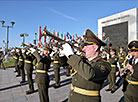 Solemn ritual to honor state emblem, flag 