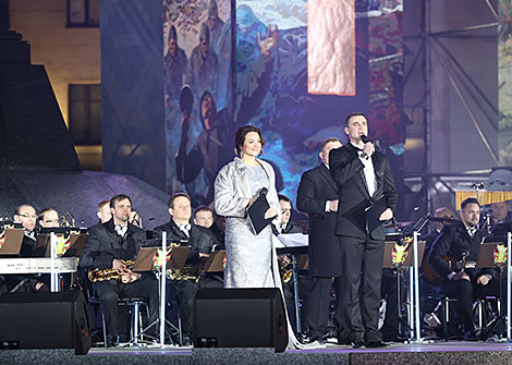 Gala concert in Pobedy Square