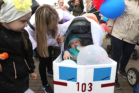 Pram parade in Bobruisk 