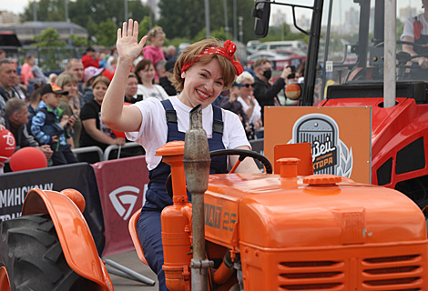 Minsk Tractor Works turns 75!