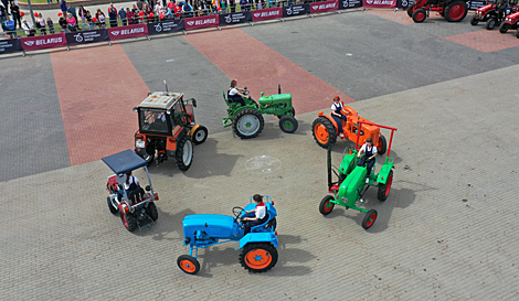 Minsk Tractor Works turns 75!