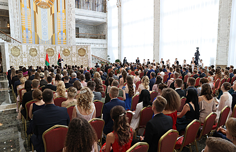 Рэспубліканскі баль выпускнікоў-2021 