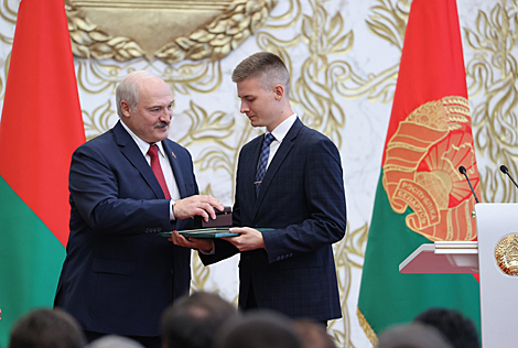 Рэспубліканскі баль выпускнікоў-2021 