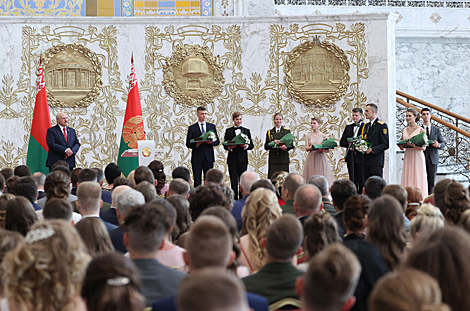 Рэспубліканскі баль выпускнікоў-2021 
