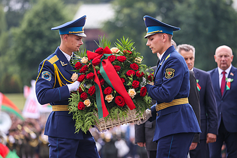 Памяць загінулых герояў ушанавалі ў Брэсцкай крэпасці 