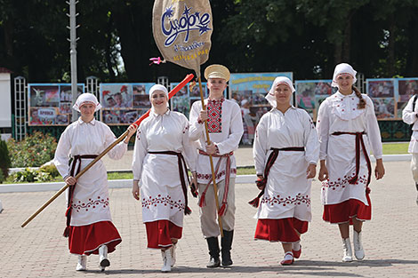 Beraginya folk festival in Oktyabrsky District