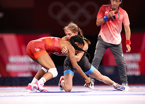 Women’s Wrestling 53kg: Vanesa Kaladzinskaya vs Jacarra Winchester