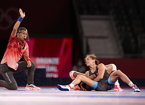 Women’s Wrestling 53kg: Vanesa Kaladzinskaya vs Jacarra Winchester