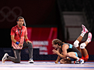 Women’s Wrestling 53kg: Vanesa Kaladzinskaya vs Jacarra Winchester