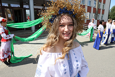 Linen Merry-Go-Round 2021 Festival