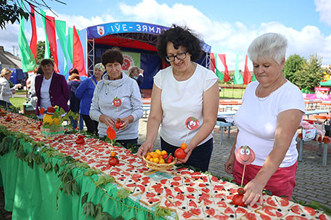 Свята памідора ў Іўі 