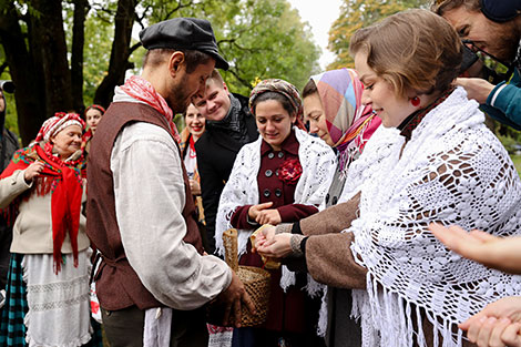 Праздник урожая 