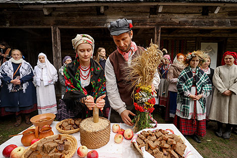 Harvest festival in Vyazynka