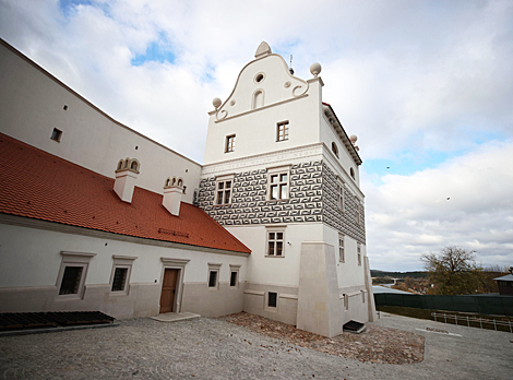 Стары замак пасля першага этапу рэстаўрацыі
