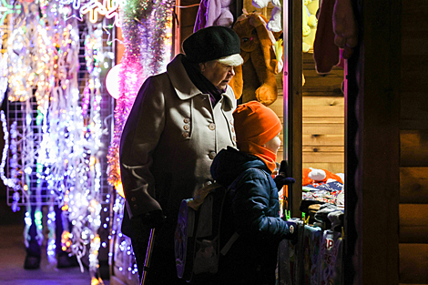 Christmas fair opens in Brest