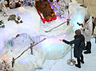 Minsk shopping centers get decorated for Christmas