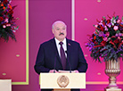 Лукашэнка адрасаваў моладзі важны мэсэдж: "За вамі Беларусь, гэта ваш шчыт"