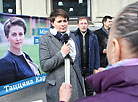 Tatiana Korotkevich partakes in the pre-election picketing in Minsk