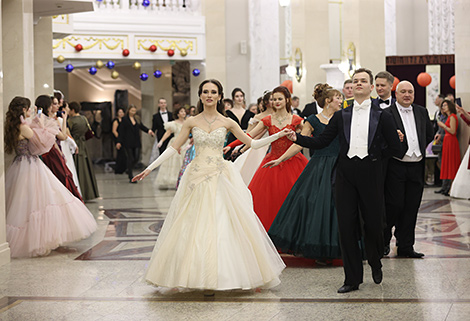 New Year's ball in Bolshoi Theater