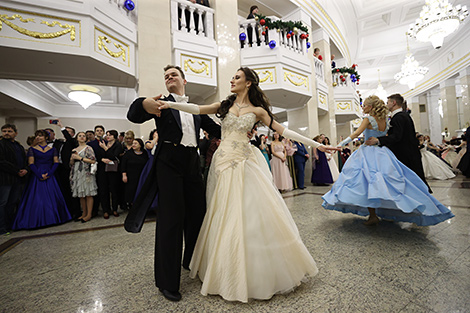 New Year's ball in Bolshoi Theater