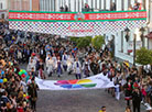 Многонациональное шествие на фестивале национальных культур в Гродно