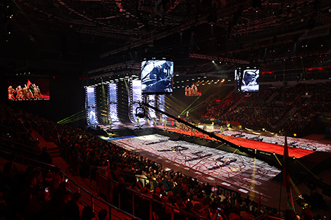 Historical show at the patriotic forum 