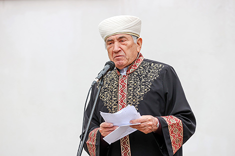 Mufti of the Muslim Religious Association Abu-Bekir Shabanovich