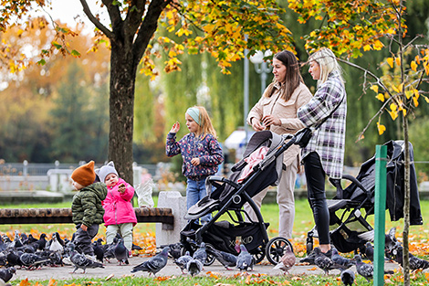 Family outing in autumn Brest
