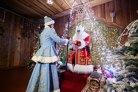 Father Frost and Snow Maiden in the fairytale estate 