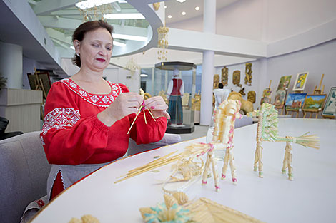 稻草编织是白俄罗斯民族文化的独特传统 