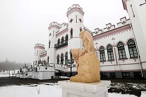 科索沃宫和园林建筑群群是十九世纪的建筑古迹