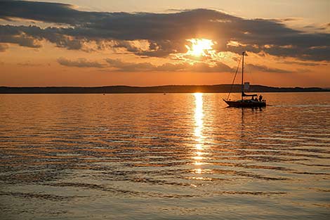 Summer night at the Minsk Sea