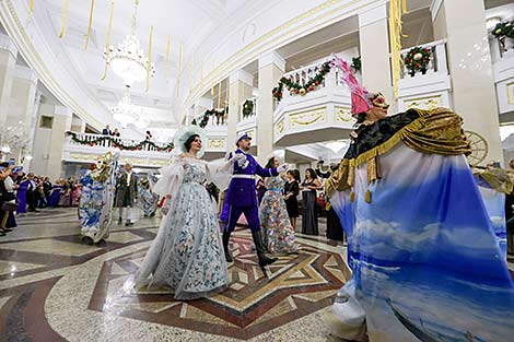 Навагодні баль у Вялікім тэатры Беларусі