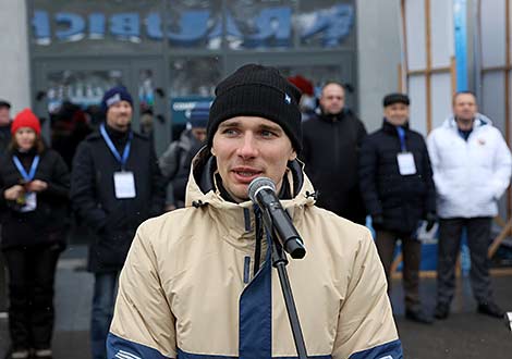 Серебряный призер Олимпиады-2022 в Пекине Антон Смольский