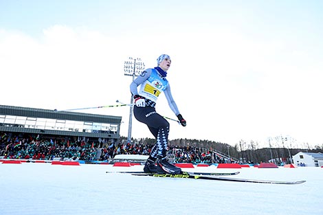 共和国冬季两项比赛“雪地狙击手”决赛在劳比奇举行