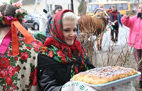 Chyrachka spring calling rite in the village of Tonezh