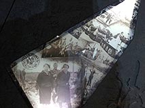 哈丁村惨案 80 周年：在一个被烧毁的村庄开设独有的记忆博物馆，举行安魂弥散并向全国各地的种族灭绝受害者献花