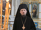  Alexander Lukashenko presents the award For Spiritual Revival to Bishop of Borisov and Maryina Gorka Veniamin