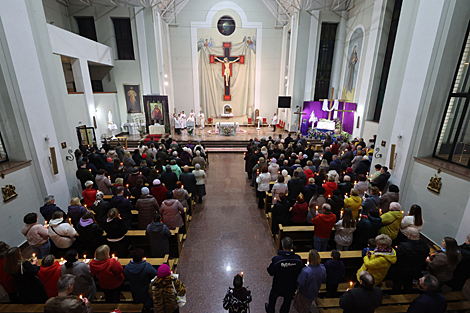 Belarusian Catholics celebrate Easter 