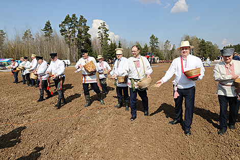 Zasevki folk rite in Orsha District