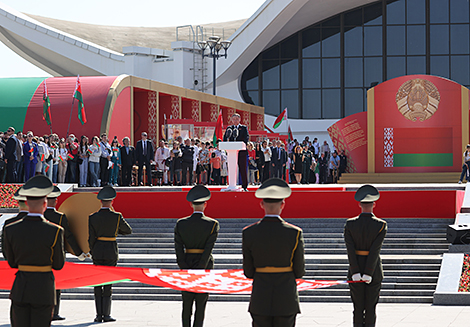 Ceremony to honor national flag, emblem and anthem in Minsk