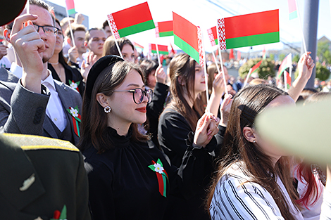 Ceremony to honor national flag, emblem and anthem in Minsk