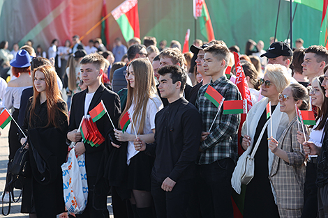 Ceremony to honor national flag, emblem and anthem in Minsk