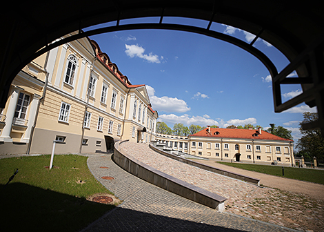 Palace and Park Ensemble in Svyatsk