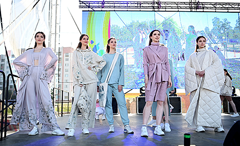 Fashion show Rodnaye Modnaye