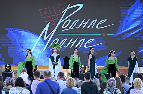 Fashion show Rodnaye Modnaye
