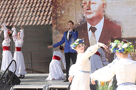 Last Bell ceremony in Lida Castle